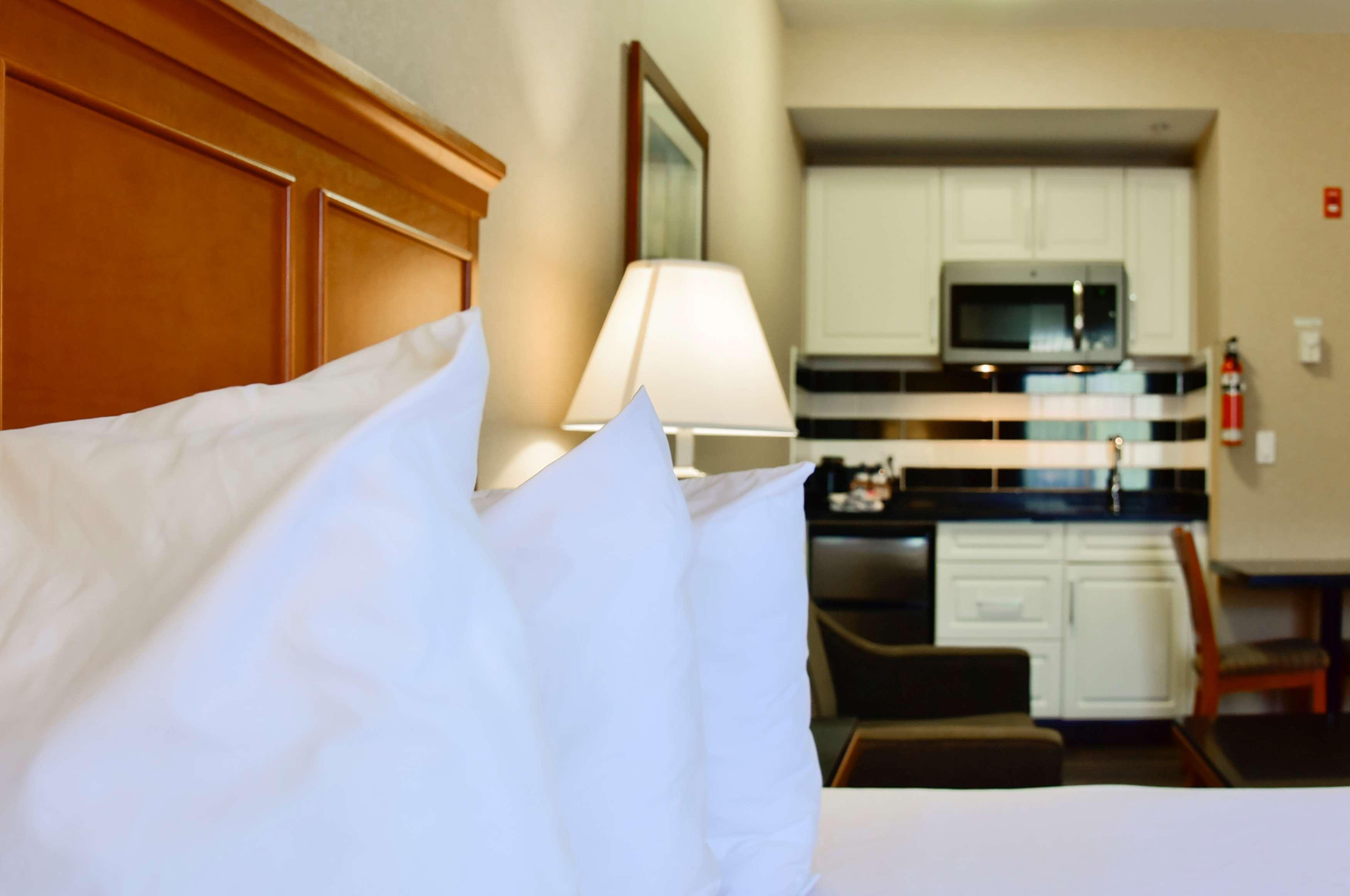 Best Western Plus Osoyoos Hotel & Suites Exterior foto